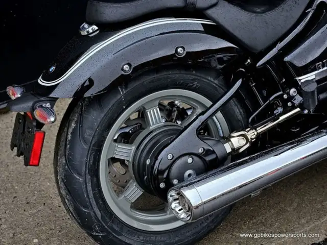 2024 BMW R 18 Black Storm Metallic Matt in Sport Touring in Oshawa / Durham Region - Image 15