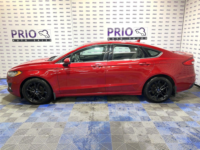 2020 Ford Fusion in Cars & Trucks in Ottawa - Image 2