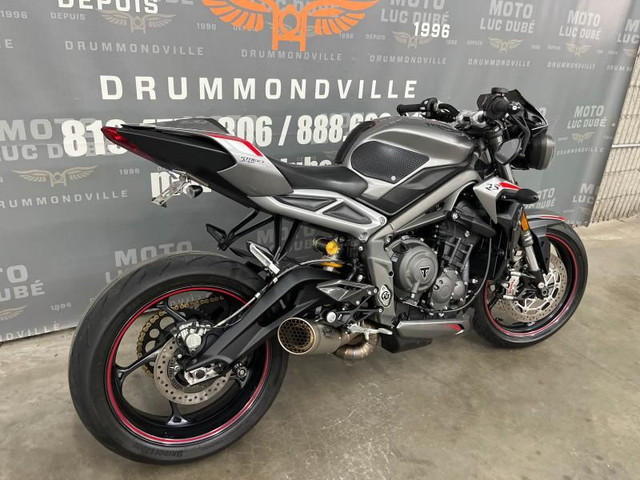 2020 Triumph Street Triple RS in Sport Bikes in Drummondville - Image 4