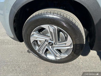 - PREVIOUS DAILY RENTAL - - ACCIDENT FREE - HEATED CLOTH SEATS - HEATED STEERING WHEEL - APPLE CAR P... (image 9)