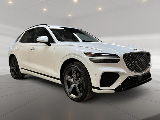 2023 Genesis GV70 SPORT PLUS 3.5T CUIR TOIT PANO NAV 4RM in Cars & Trucks in Laval / North Shore - Image 3