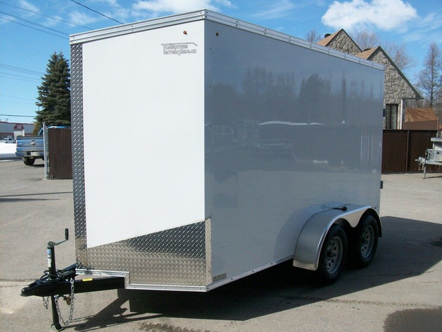 2025 Weberlane CARGO 6' X 12' V-NOSE 2 ESSIEUX RAMPE VTT MOTO TR in Cargo & Utility Trailers in Laval / North Shore