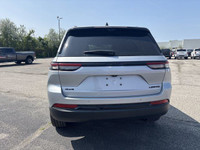Former Chrysler Vehicle**Jeep**Grand Cherokee**Limited**4x4**Black Appearance Package**3.6L V6**Leat... (image 5)