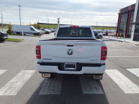 6.4L V8, 8 Spd Transmission, Sport Apperance Pkg, Front Bucket Seats, Step Bars, Spray-On Bedliner,... (image 4)