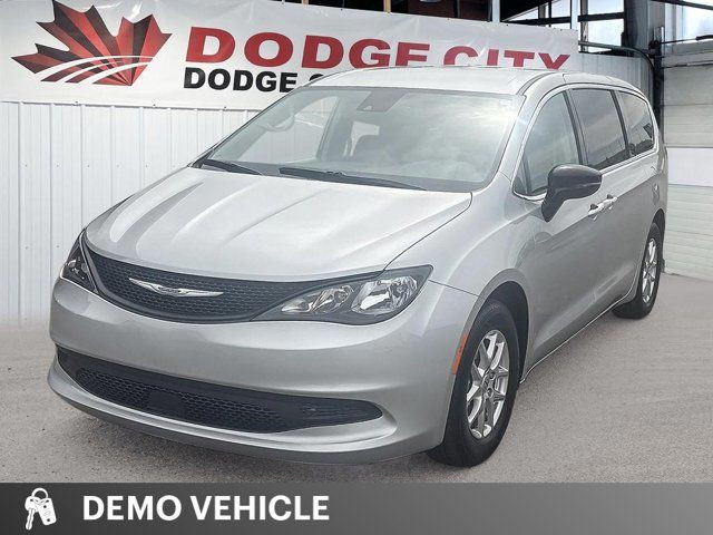 2024 Chrysler Grand Caravan SXT in Cars & Trucks in Saskatoon