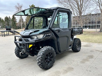 *SPECIAL PRICE* CAN-AM DEFENDER HD10 XT with HEATED DELUXE CAB