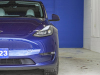 - Heated Seats - Heated Steering Wheel - EV - White Leather Seats - Power Liftgate - Power Seat - Na... (image 5)