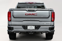 Ce GMC Sierra 1500 est équipé d'un moteur V8 6,2 L/376 à essence qui alimente cette transmission aut... (image 4)