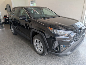 2022 Toyota RAV 4 LE AWD, GARANTIE JUSQU EN 2026,