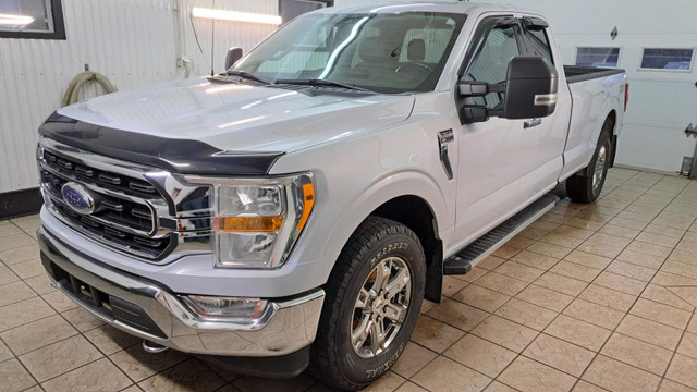 Ford F-150 XLT cabine double 4RM caisse de 8 pi 2021 à vendre in Cars & Trucks in Trois-Rivières