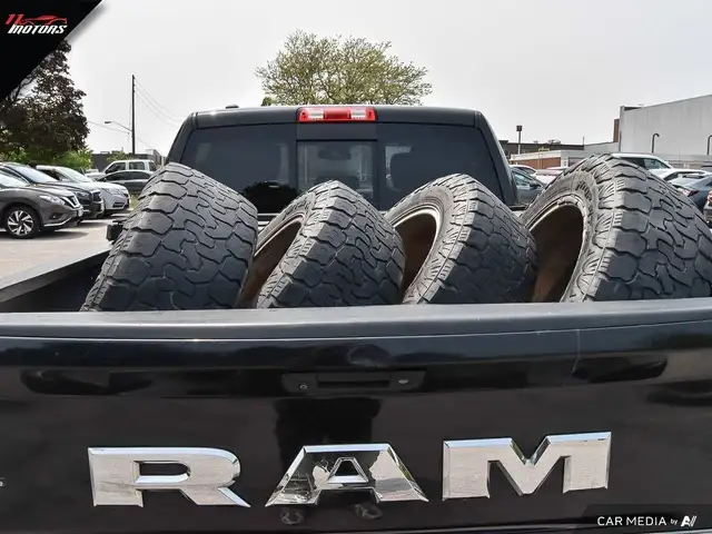 2016 Ram 1500 4x4 Crew Cab 140.5" LARAMIE Limited | LEATHER | SU in Cars & Trucks in City of Toronto - Image 12