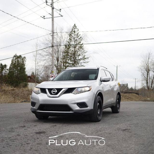 2014 Nissan Rogue S in Cars & Trucks in City of Montréal