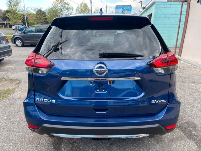 2017 Nissan Rogue AWD 4dr SV *Ltd Avail* Nav|Moon roof|HTD Seats in Cars & Trucks in City of Toronto - Image 3