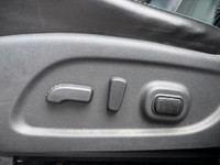 WE ARE OPEN 7 DAYS A WEEK !! BEST ON GAS ONLY 4 CYLINDERS ENGINE CHEAP ON INSURANCE EXTENDED WARRANT... (image 7)