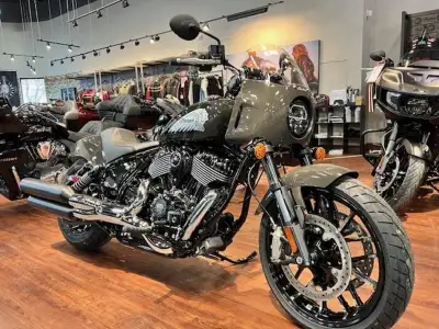 Hurry, this 2024 Sport Chief in in stock and available! Riding season is here... make it yours TODAY...