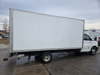 Just Traded In - ALL SERVICE RECORDS AT CARFAX - VERY Clean Inside & Out - 2014 GMC Savana G4500 - 1... (image 3)