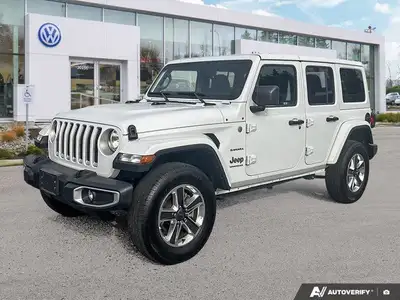 This Jeep Wrangler boasts a Regular Unleaded V-6 3.6 L/220 engine powering this Automatic transmissi...