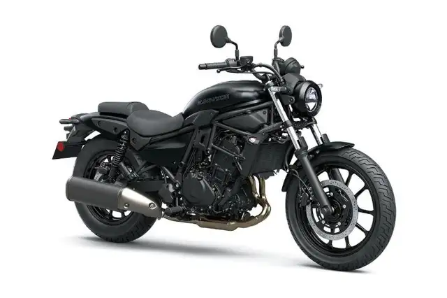 2025 KAWASAKI Eliminator 500 in Sport Bikes in Laval / North Shore - Image 3