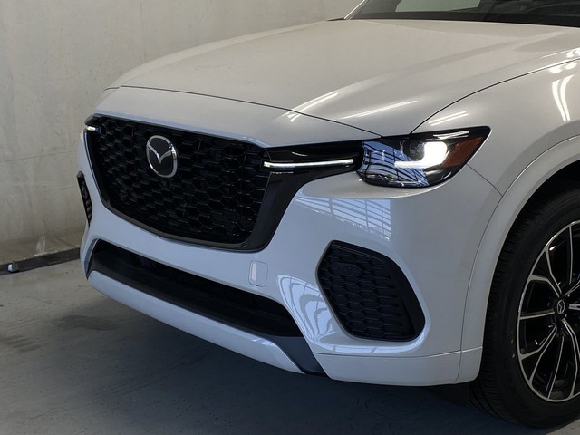 2025 Mazda CX-70 PHEV GT AWD in Cars & Trucks in Strathcona County - Image 4