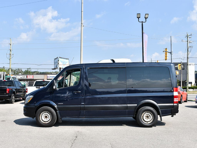 2015 Mercedes-Benz Sprinter 2500 12 Passenger in Cars & Trucks in Barrie - Image 4