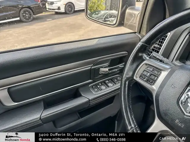 2021 RAM 1500 Classic SLT *WELL MAINTAINED*NO ACCIDENTS*BLUET... in Cars & Trucks in City of Toronto - Image 22