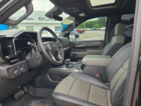 Certified, Off Road Suspension, Leather Seats, Premium Audio, Wireless Charging, Box Liner! Astoundi... (image 7)
