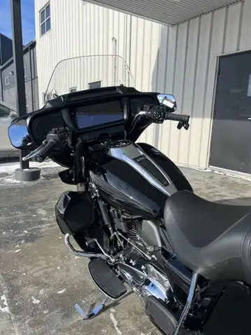 2025 Harley-Davidson FLHXU - Street Glide Ultra in Sport Touring in Winnipeg - Image 11