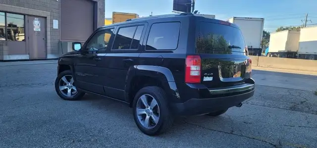 2016 JEEP PATRIOT * CLEAN CARFAX* HIGH ALTITUDE in Cars & Trucks in City of Toronto - Image 5