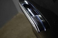 This Mercedes-Benz E-Class has a strong Intercooled Turbo Gas/Electric I-4 2.0 L/122 engine powering... (image 5)