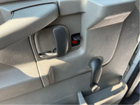 Excellent condition and rare 14 Foot Box GMC Savana 3500. Perfect for your next job. Come see it tod... (image 8)