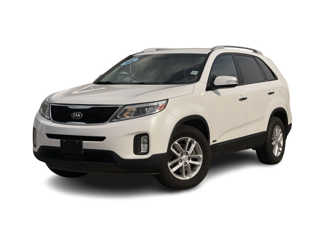 2015 Kia Sorento 2.4L LX AWD at Heated Seats, Bluetooth in Cars & Trucks in Calgary