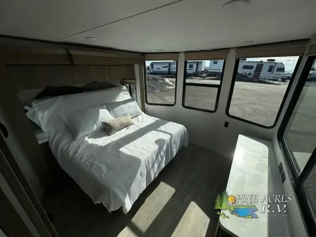 2025 Forest River RV Wildwood Grand Lodge 44VIEW in Travel Trailers & Campers in Truro - Image 44