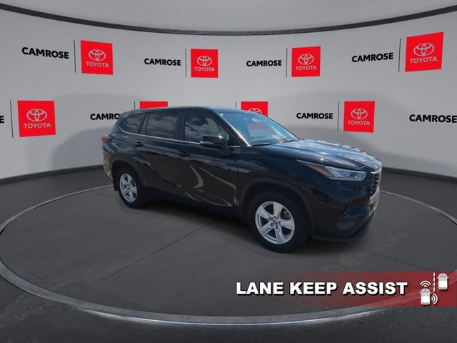 2023 Toyota Highlander LE - Heated Seats - Apple CarPlay in Cars & Trucks in Edmonton - Image 2