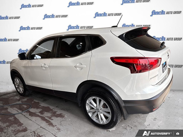 2019 Nissan Qashqai S ALL WHEEL DRIVE | SUNROOF | HEATED SEATS in Cars & Trucks in London - Image 4