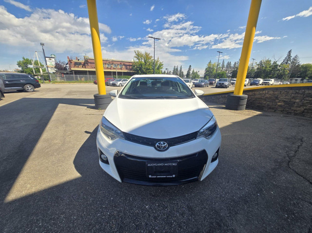 2016 Toyota Corolla S-Sunroof-Low KM-Back up Cam-Bluetooth in Cars & Trucks in Calgary - Image 3