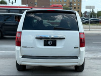 JUST ARRIVED! DON'T MISS OUT ON THIS!! NO ACCIDENTS! ONE OWNER! DEALER SERVICED! CLEAN TITLE, CARFAX... (image 9)