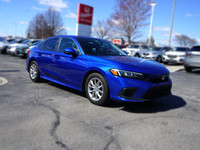 Turn heads in this Aegean Blue Metallic 2022 Honda Civic Sedan EX. Boasting a low 54,467 km, this Ce... (image 2)