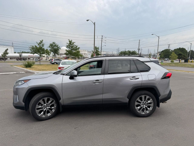 2019 Toyota RAV4 LIMITED AWD LEATHER SUNROOF L/ASSIST B/SPOT CAR in Cars & Trucks in City of Toronto - Image 4