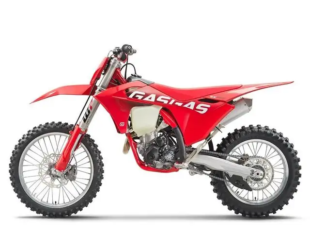 2024 GASGAS EX 350F in Dirt Bikes & Motocross in Regina - Image 5