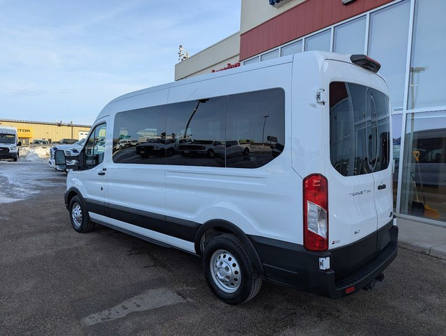 2023 Ford Transit Passenger Wagon T-350 148" Mid Roof, XL AWD, 1 in Cars & Trucks in Calgary - Image 2