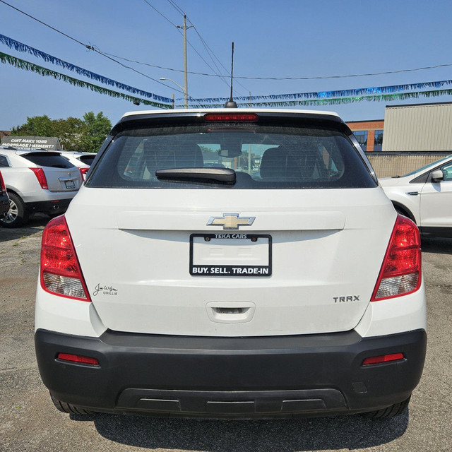 2016 Chevrolet Trax LS |Excellent condition | Accident Free | Bl in Cars & Trucks in St. Catharines - Image 4