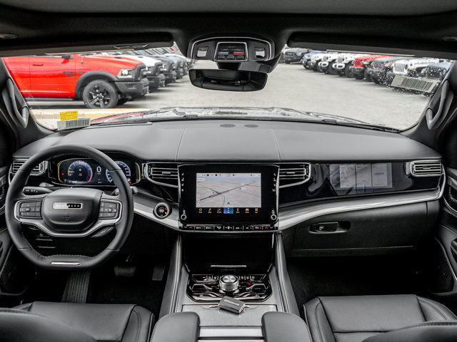  2022 Jeep Wagoneer Series III