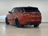 Le Land Rover Range Rover Sport V8 Supercharged SVR 2022 offre une performance assurée. Son moteur 8... (image 5)