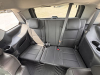 2018 GMC Yukon SLT LOADED 7 Passenger SUV for sale at Pacific Motors near Winnipeg, MB MORE PICS COM... (image 9)