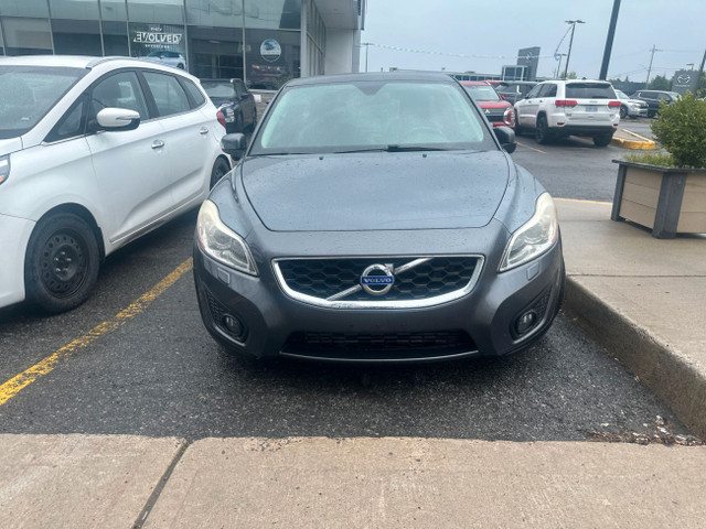 2011 Volvo C30 T5 *6SPD/TURBO/ALLOYS/PRICED TO SELL!!!* in Cars & Trucks in City of Toronto - Image 2