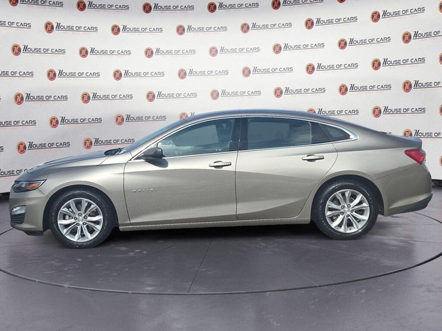 2022 Chevrolet Malibu 4dr Sdn LT in Cars & Trucks in Medicine Hat - Image 2