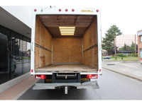 2019 MERCEDES SPRINTER 3500 -- 16 FT CUBE BOX WITH RAMP AND TOW PKG - FULL SIZE -- 3.0L V6 DIESEL EN... (image 4)