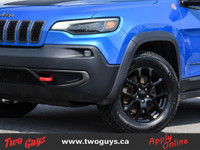 2019 Jeep Cherokee Trailhawk Hydro Blue Pearlcoat *NEW TIRES*, *REMOTE START*, *NAVIGATION*, *BLUETO... (image 1)