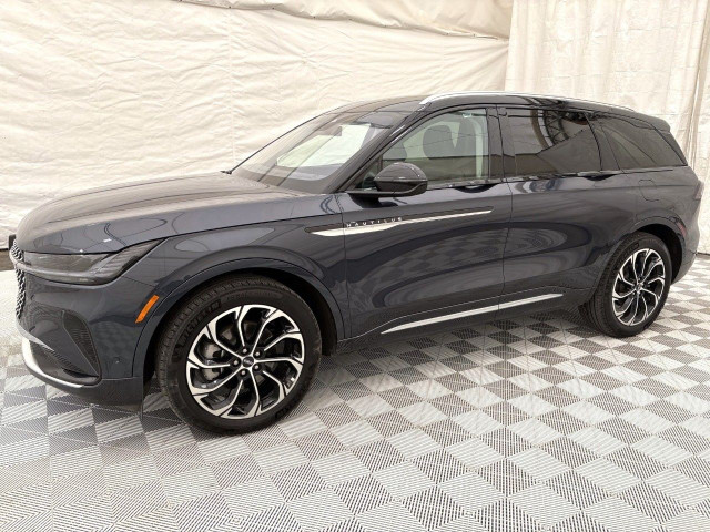 2024 Lincoln Nautilus in Cars & Trucks in Calgary