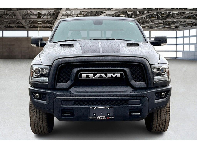 2022 Ram 1500 Classic Warlock Crew V8 | Ceramic Grey | Max Tow | in Cars & Trucks in Mississauga / Peel Region - Image 3